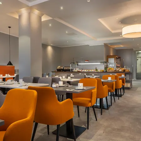 Select Hotel 3*
